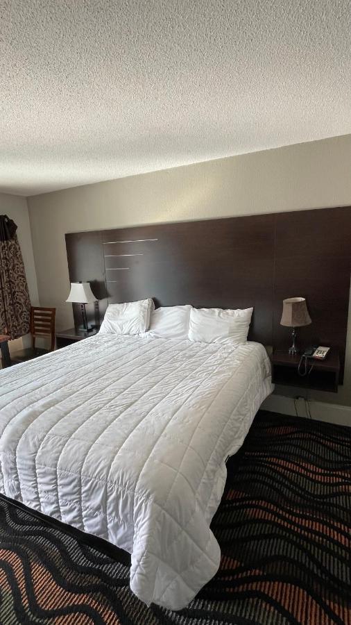 Country Town N' Suites Gatlinburg Extérieur photo
