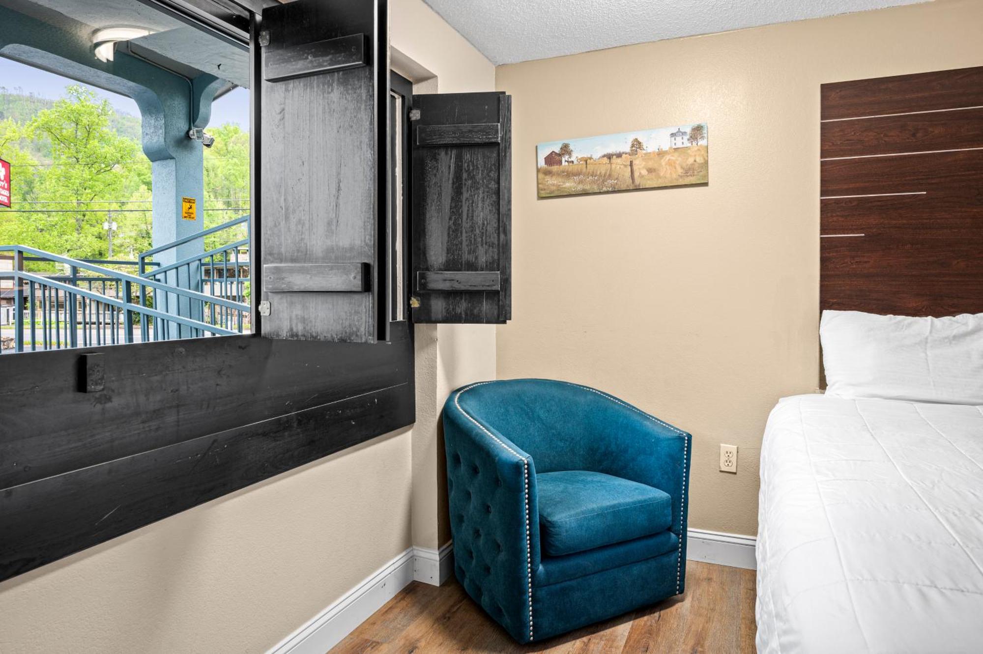 Country Town N' Suites Gatlinburg Extérieur photo